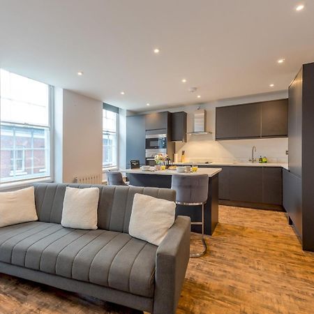 Pass The Keys 5B One Bedrom Central Modern Apartment Shrewsbury Kültér fotó