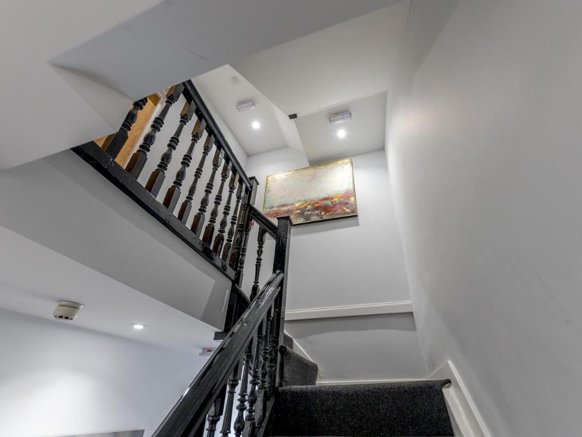 Pass The Keys 5B One Bedrom Central Modern Apartment Shrewsbury Kültér fotó